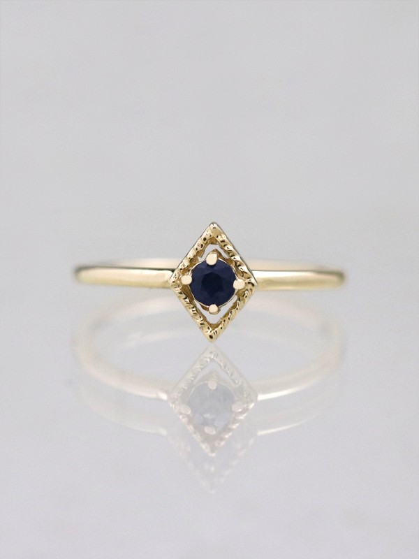Kite Blue Sapphire Ring
