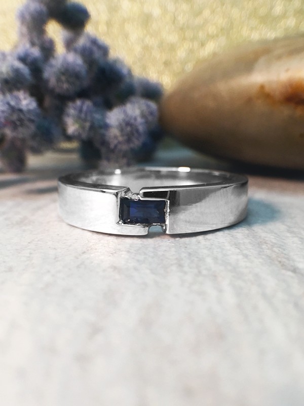 4-4.5MM Baguette Blue Sapphire Polished Wedding Band <Modified Bezel> Solid 14K White Gold (14KW) Men's Ring 
