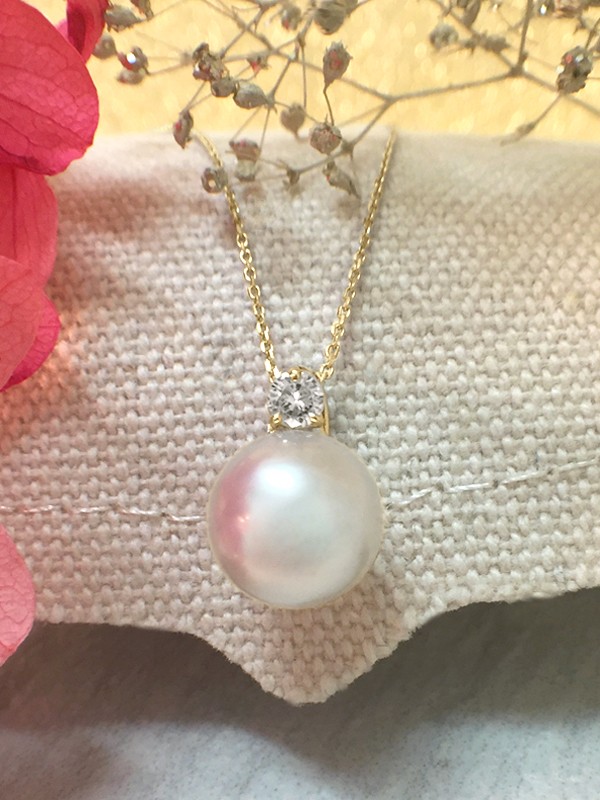 8MM Pearl and Diamond Pendant <Prong> Solid 14K Yellow Gold (14KY) with Bonus Solid 14KY Chain Necklace 