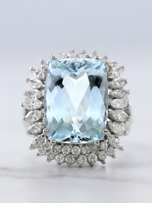 One-of-a-Kind 10.45CT Aquamarine and 1.28CT Diamond Solid 14KW Gold Estate Ring